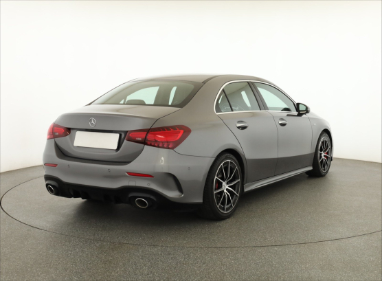 Mercedes-Benz A 35 AMG 4MATIC