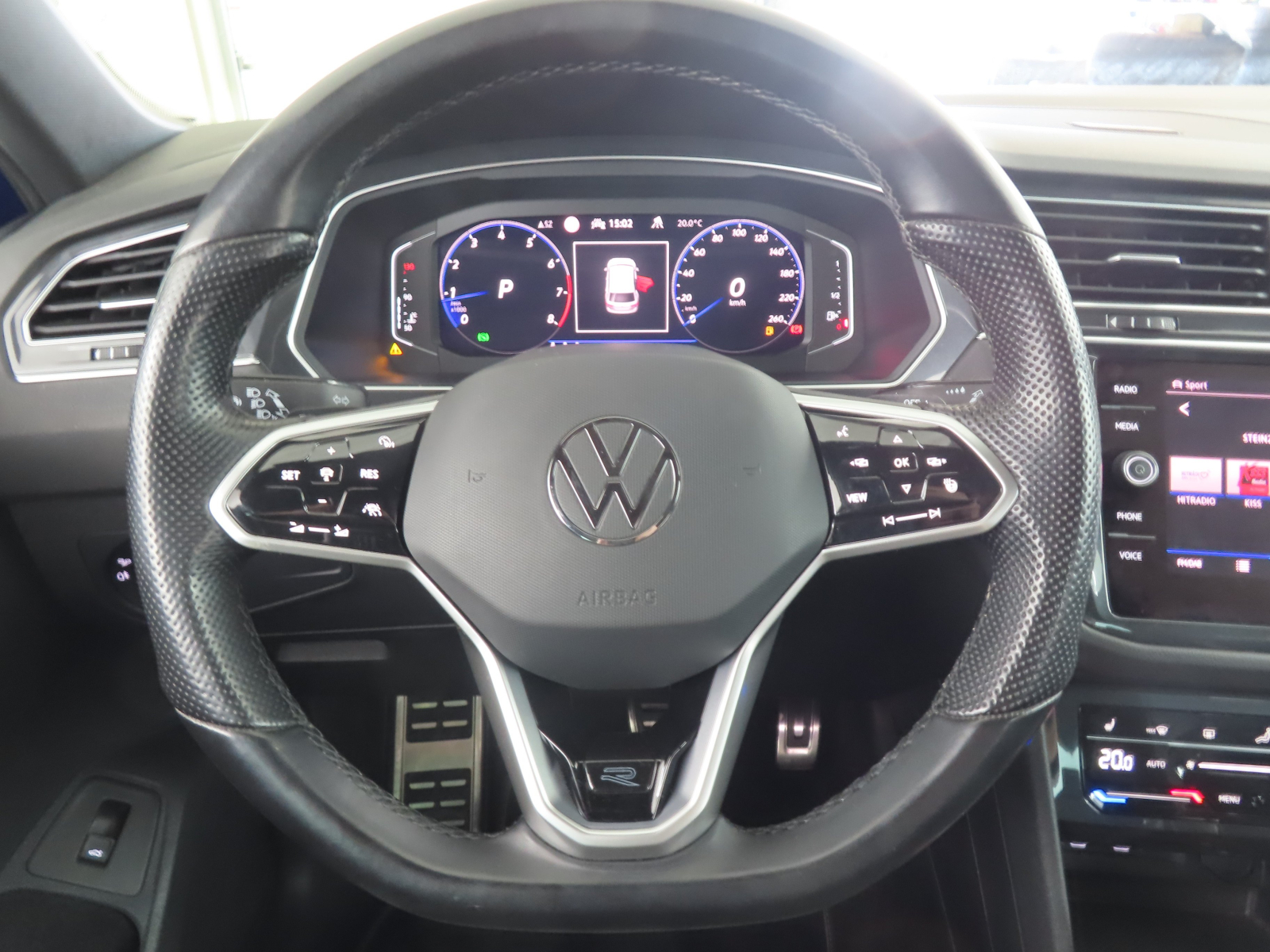 Volkswagen Tiguan - 2021