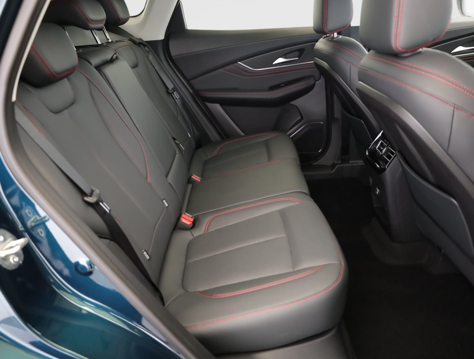 Dongfeng Forthing T5 EVO - 2025