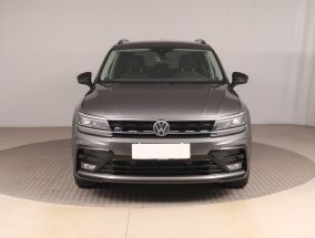Volkswagen Tiguan - 2020