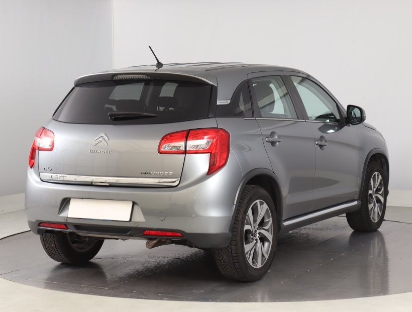Citroen C4 Aircross, 2015