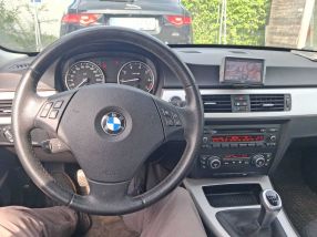 BMW 3 - 2009