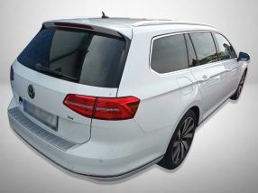 Volkswagen Passat - 2015
