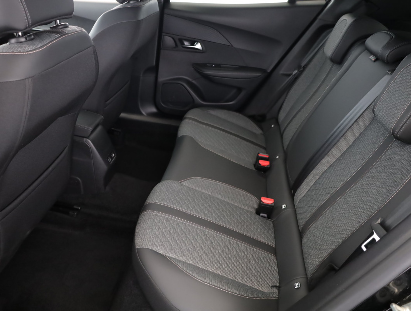Peugeot 2008, 2024