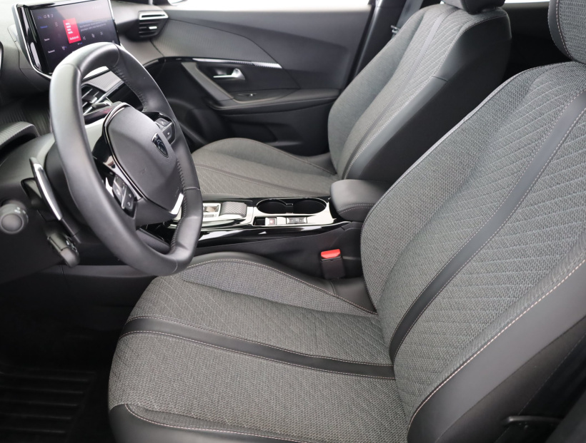 Peugeot 2008, 2024