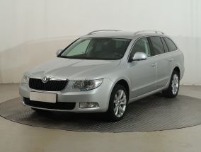 Škoda Superb - 2013