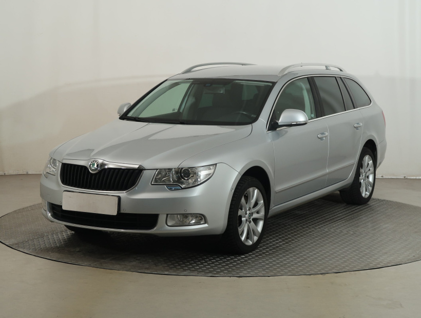 Škoda Superb, 2013