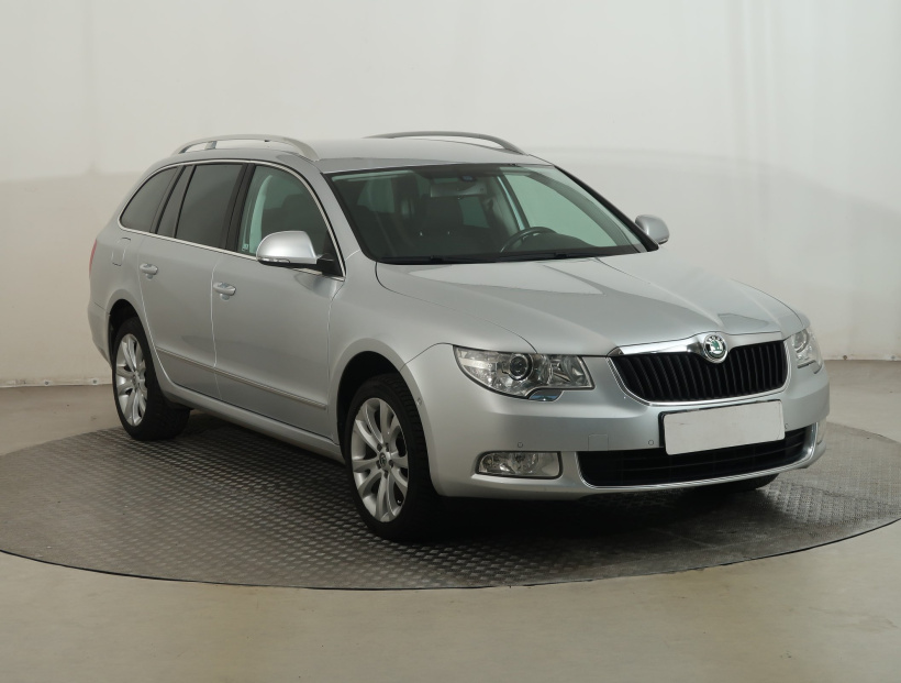 Škoda Superb, 2013