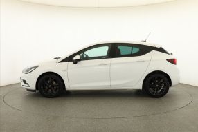 Opel Astra - 2017
