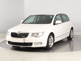 Škoda Superb - 2011