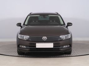 Volkswagen Passat - 2016