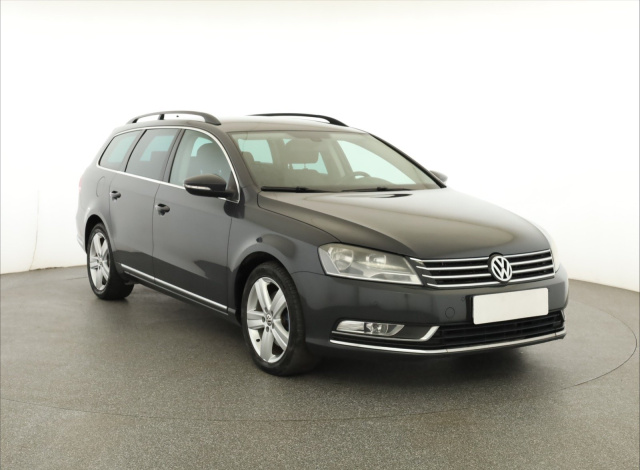 Volkswagen Passat 2011