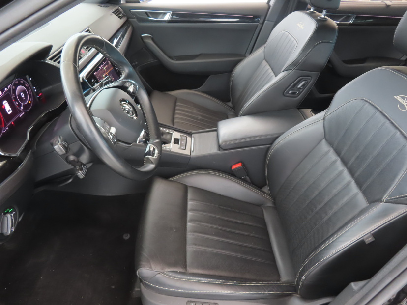 Škoda Superb, 2021