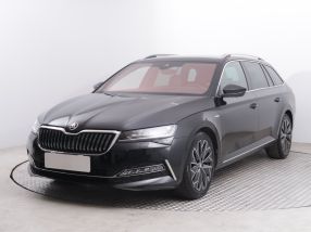 Škoda Superb - 2021