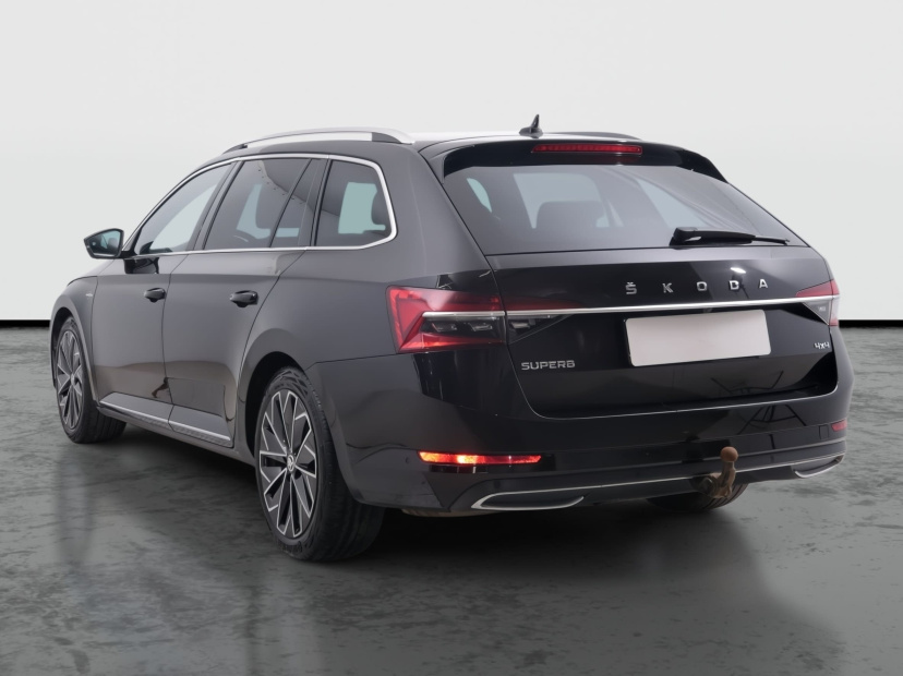 Škoda Superb, 2021