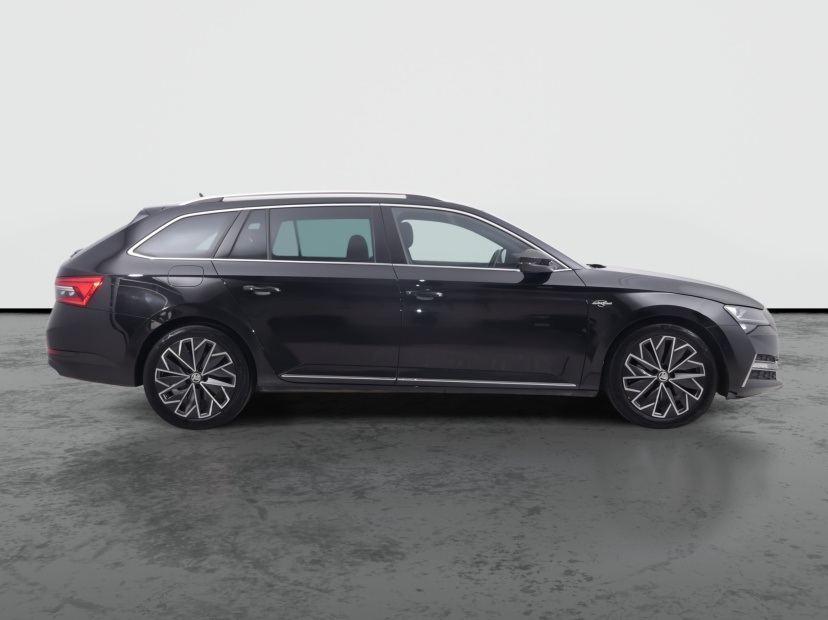 Škoda Superb, 2021