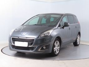 Peugeot 5008 - 2015