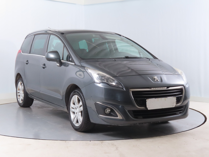 Peugeot 5008, 2015