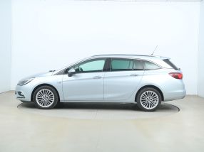 Opel Astra - 2016