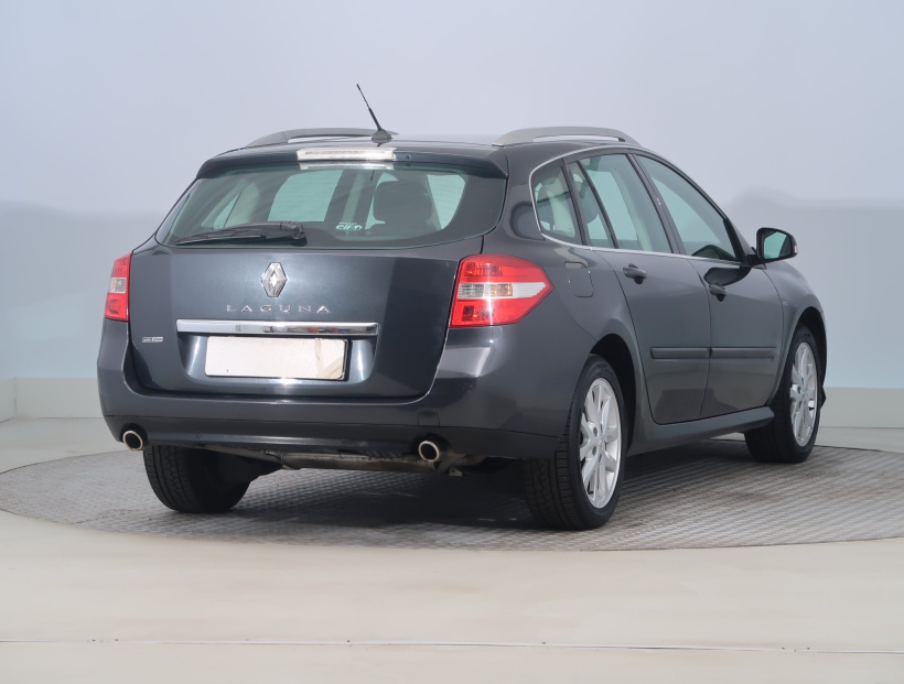 Renault Laguna, 2008