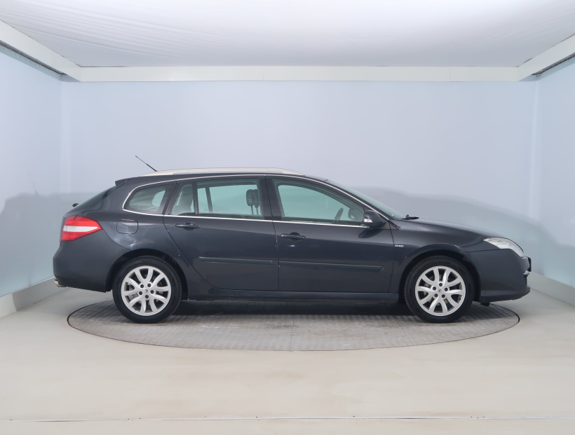Renault Laguna, 2008