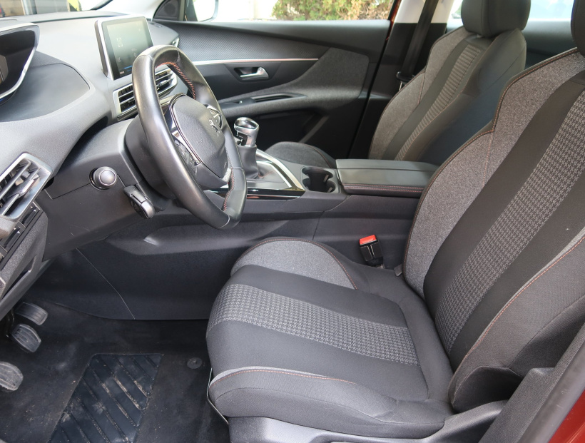 Peugeot 3008, 2017