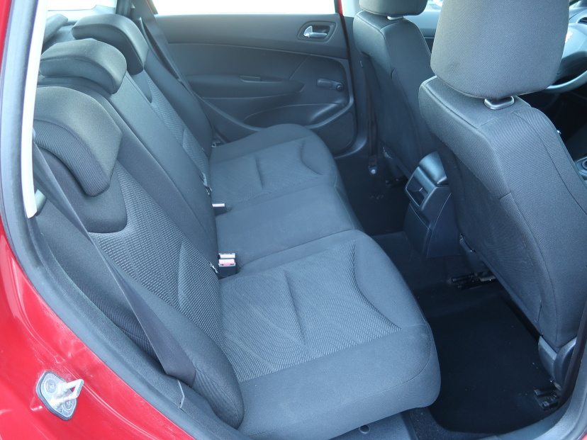Peugeot 308, 2010