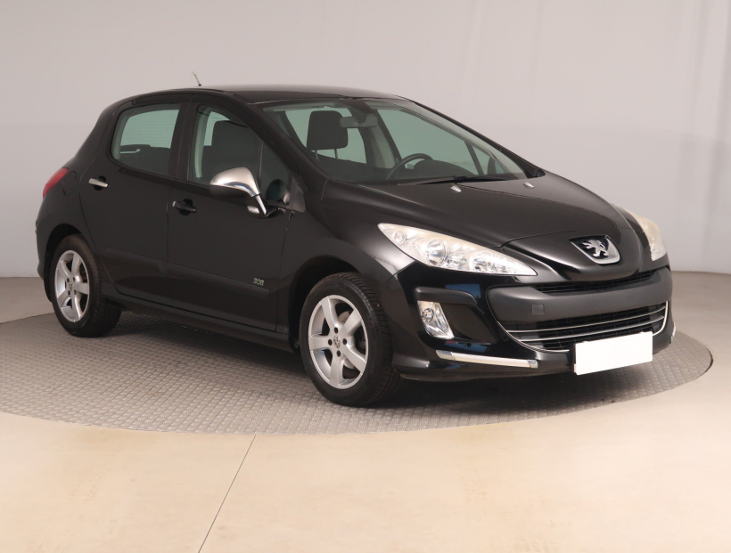Peugeot 308, 2010