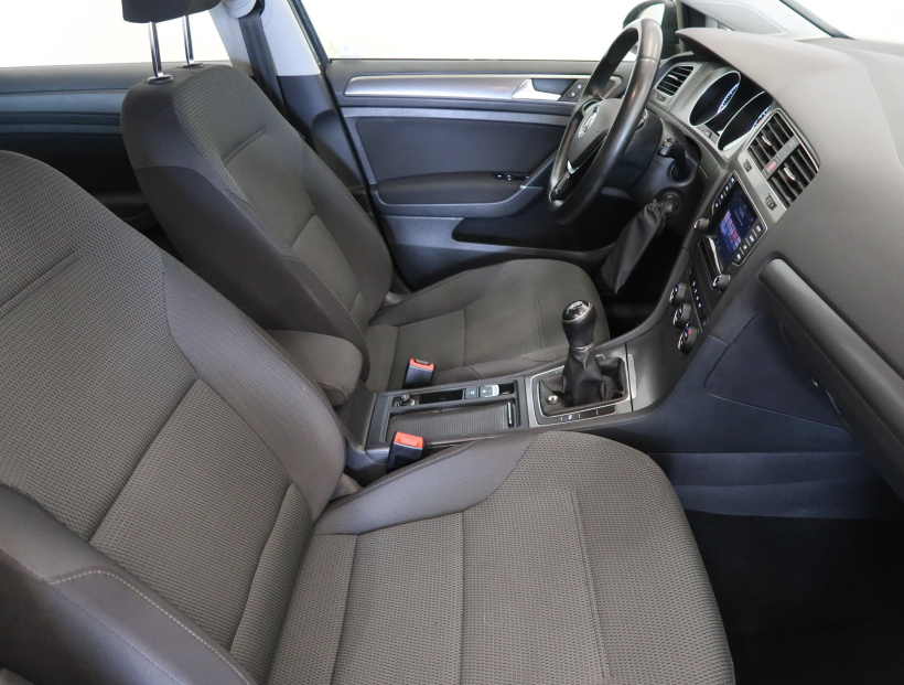 Volkswagen Golf, 2013