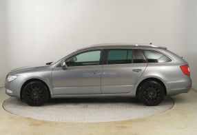 Škoda Superb - 2010