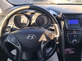 Hyundai i30 - 2015