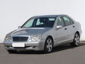 Mercedes-Benz C - 2003