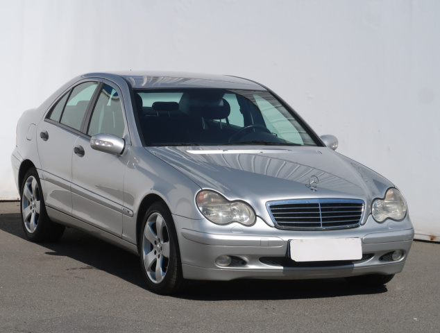 Mercedes-Benz C 2003