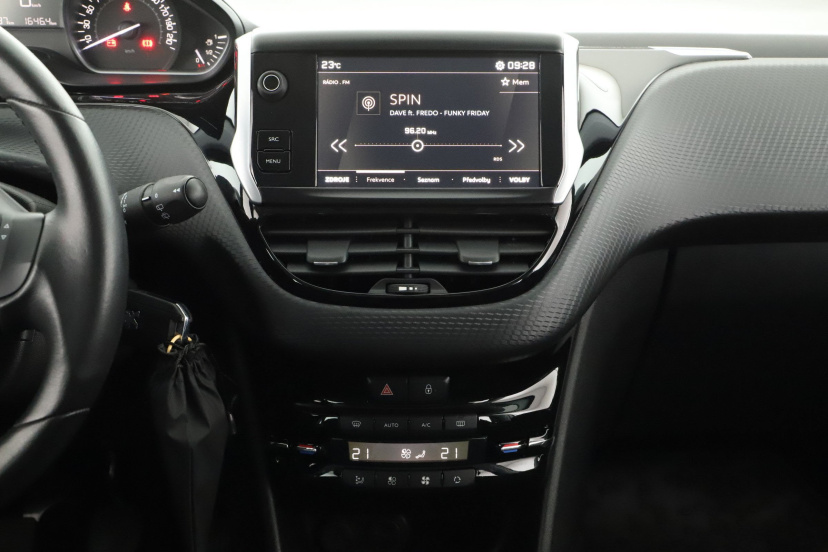 Peugeot 2008, 2019