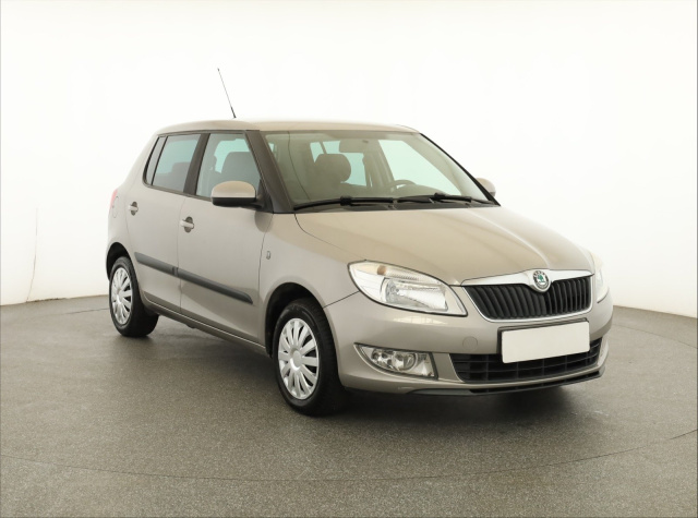 Škoda Fabia 2011