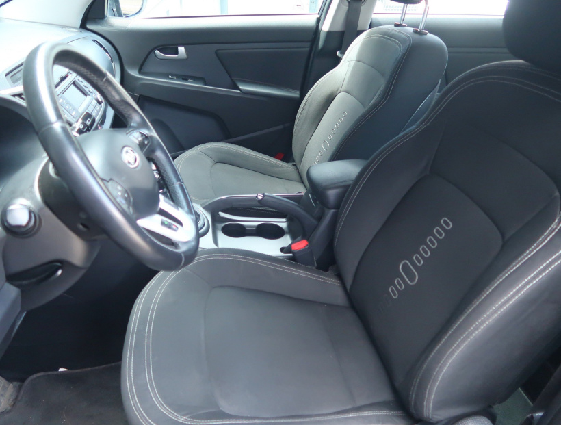 Kia Sportage, 2011
