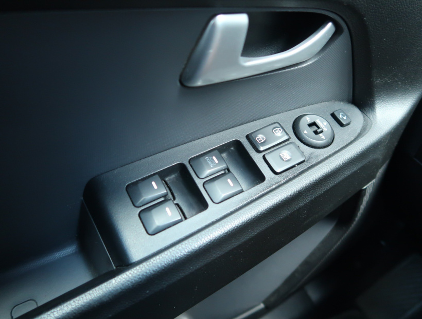 Kia Sportage, 2011
