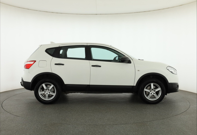 Nissan Qashqai, 2013