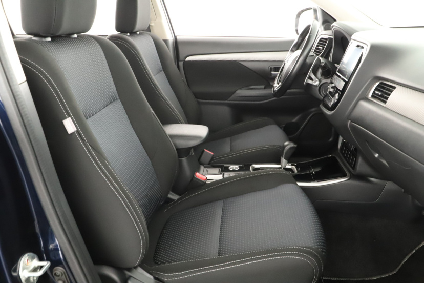 Mitsubishi Outlander, 2019