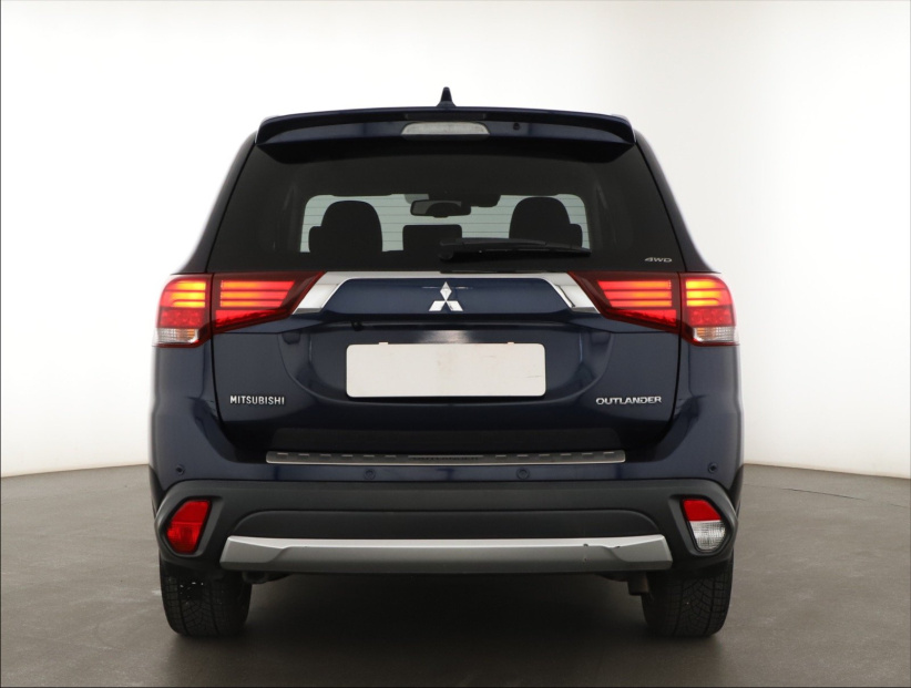 Mitsubishi Outlander, 2019
