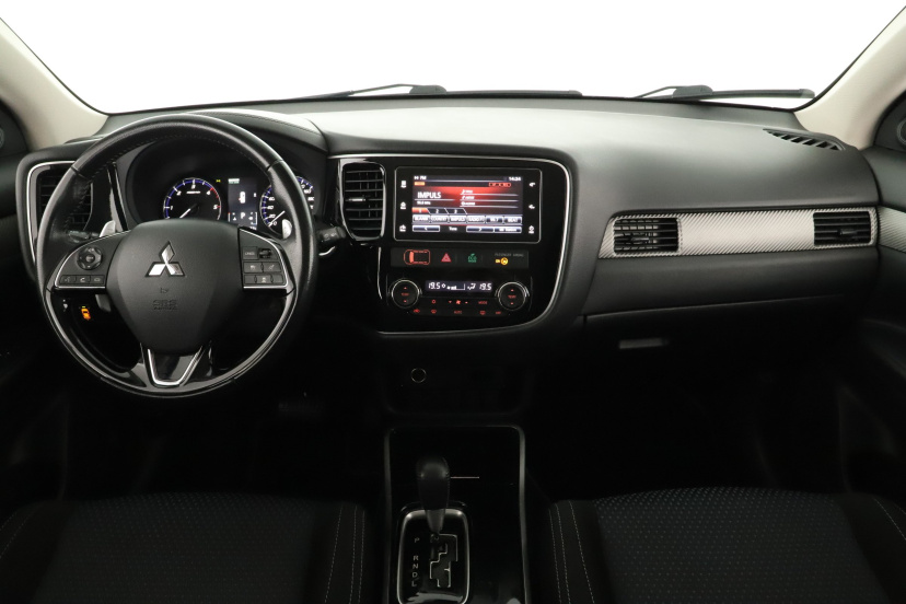 Mitsubishi Outlander, 2019
