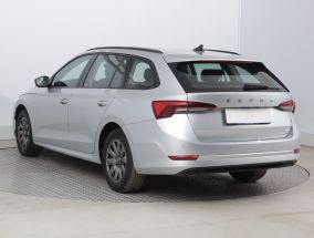 Škoda Octavia - 2023