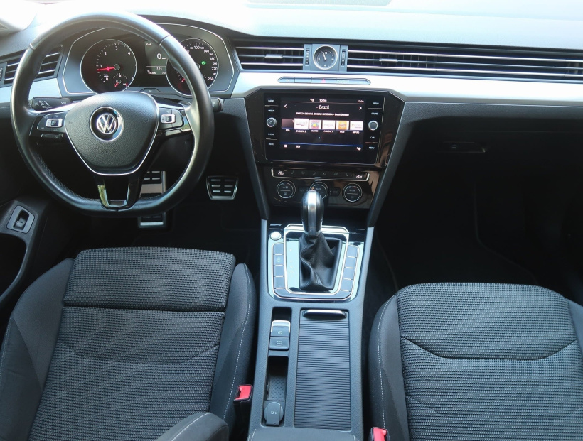 Volkswagen Arteon, 2017