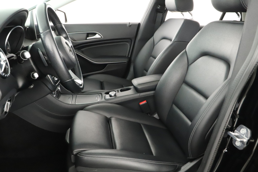 Mercedes-Benz CLA, 2019