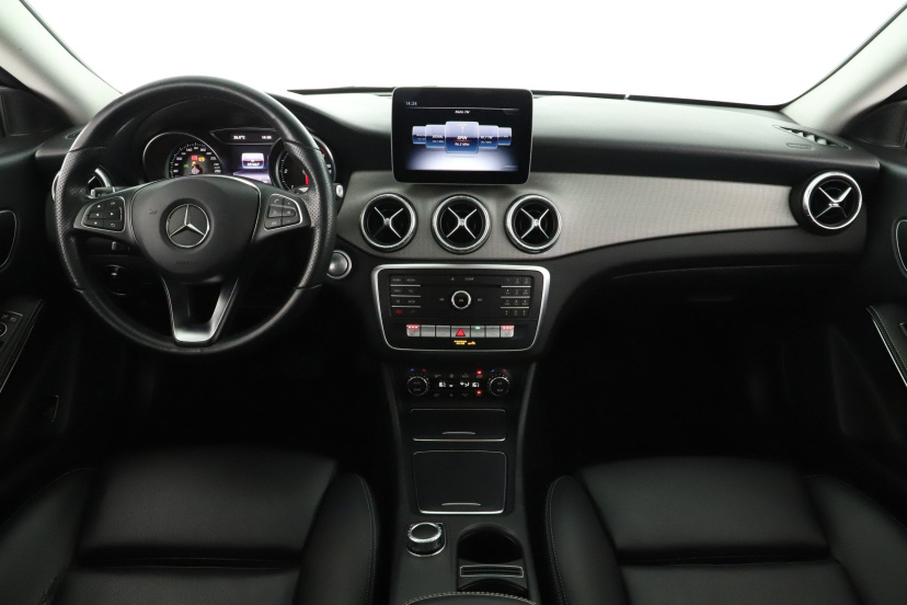 Mercedes-Benz CLA, 2019