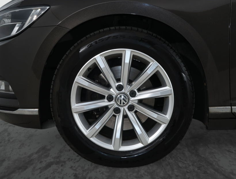 Volkswagen Passat, 2017
