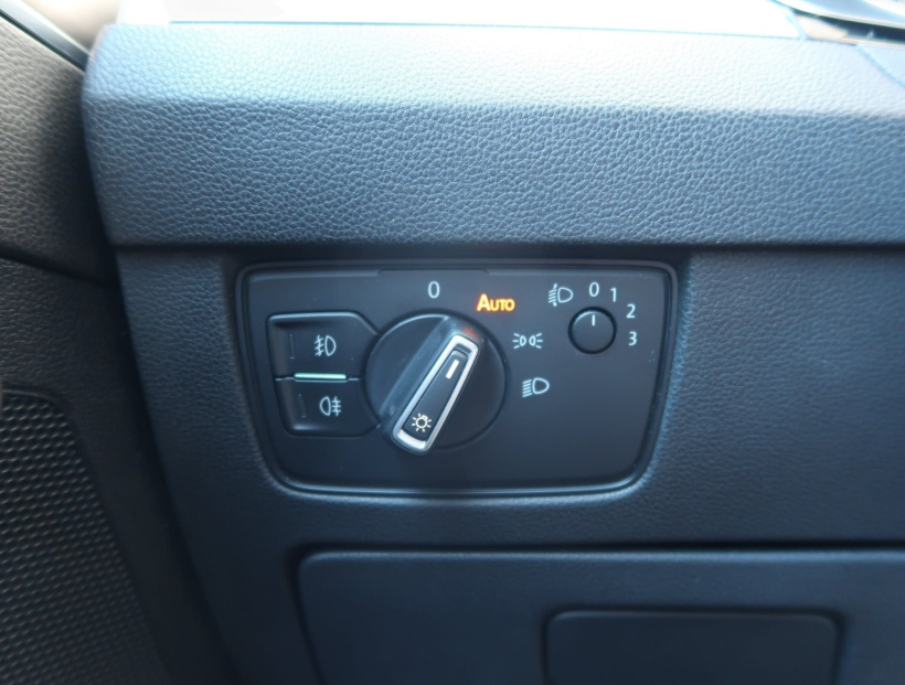 Volkswagen Passat, 2017