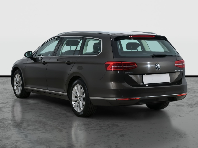 Volkswagen Passat, 2017