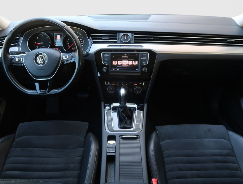 Volkswagen Passat, 2017