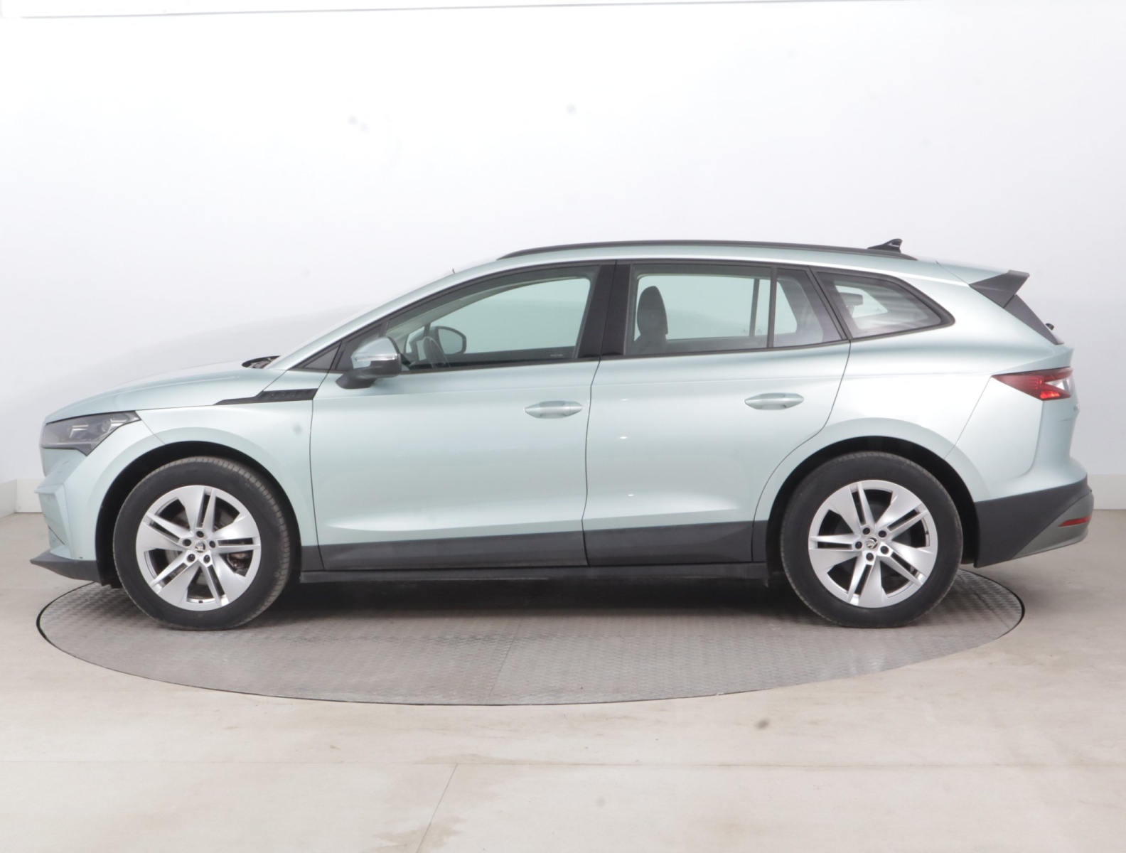 Škoda Enyaq - 2023